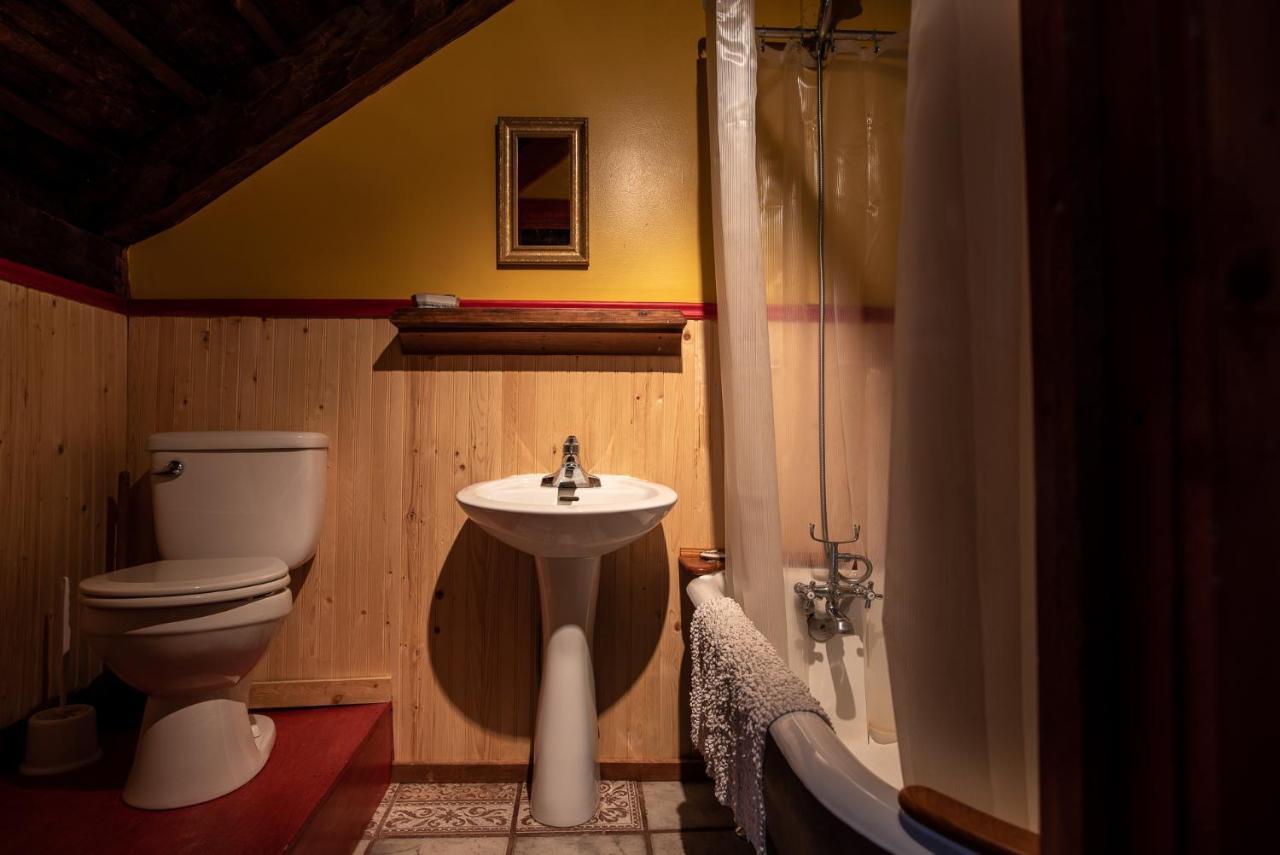 Auberge Restaurant La Mara Saint-Joseph-de-Ham-Sud Екстериор снимка