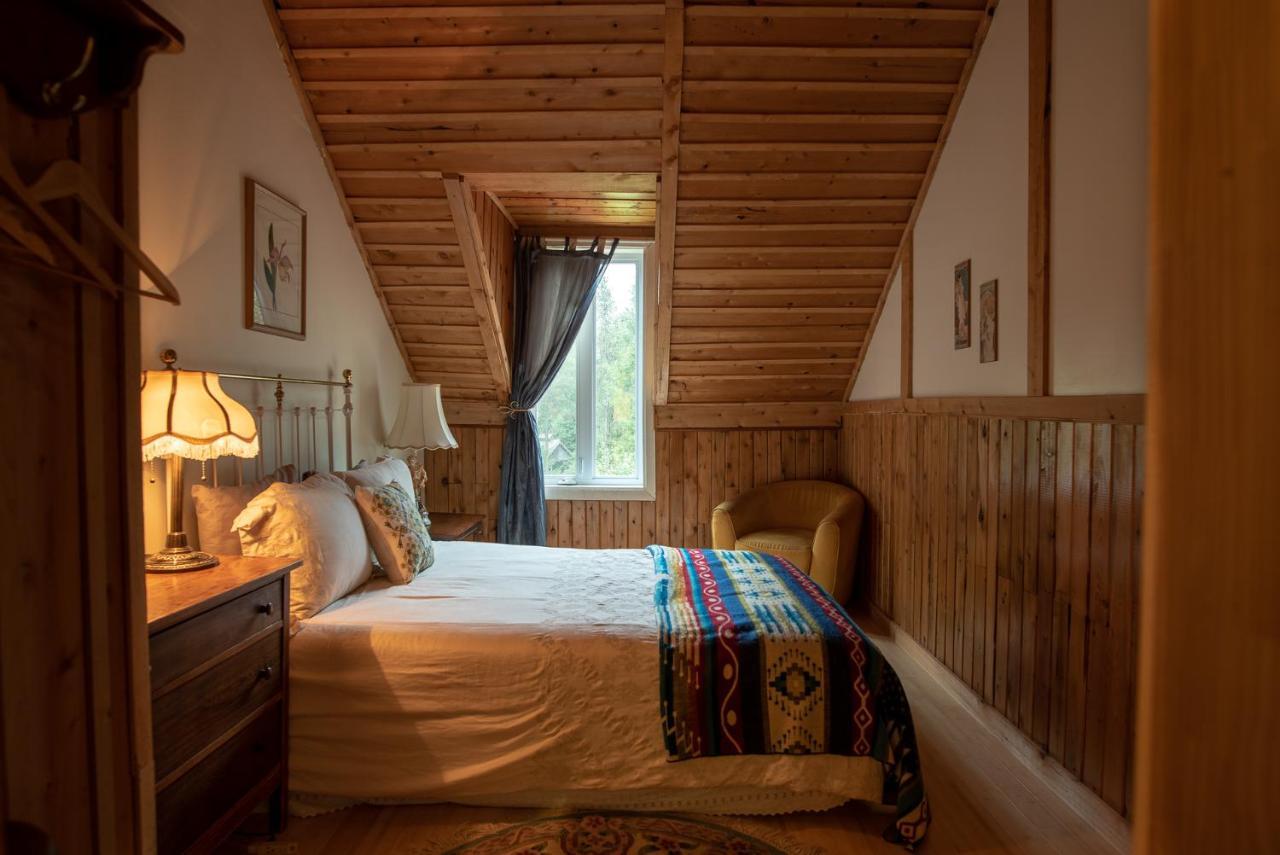 Auberge Restaurant La Mara Saint-Joseph-de-Ham-Sud Екстериор снимка